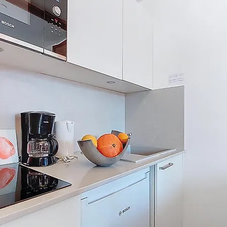 Glacieres 22 By Interhome Lägenhet *